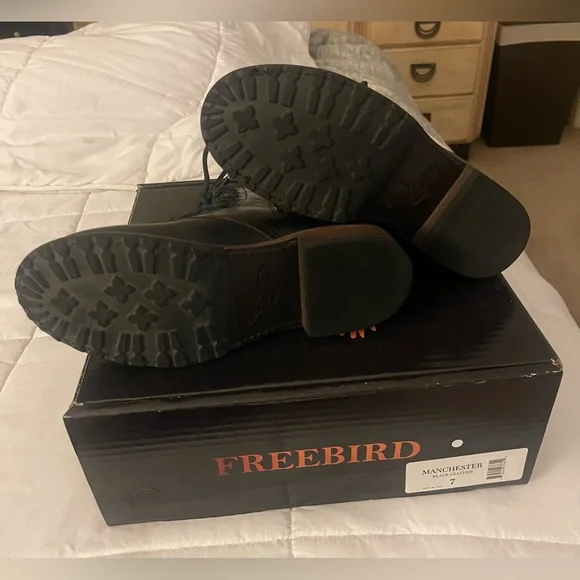 Freebird Women’s Manchester Leather Boots - Picture 5 of 6
